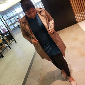 Meet your Posher, Sandra